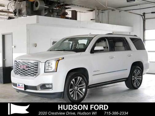 White Frost Tricoat 2019 GMC Yukon Denali