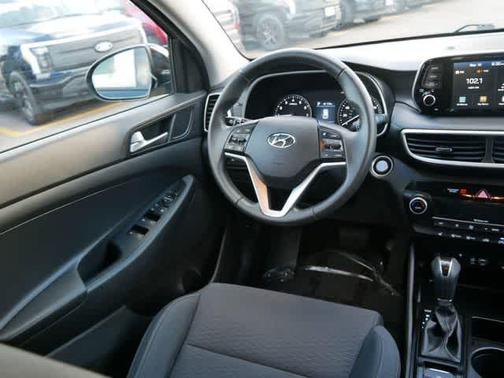 2020 Hyundai TUCSON Sport