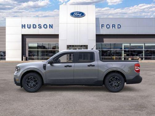 Carbonized Gray Metallic 2026 Ford Maverick XLT