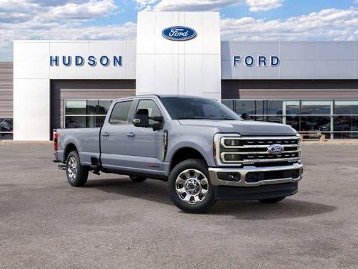 Glacier Gray Metallic Tri-Coat 2027 Ford F-350 Lariat