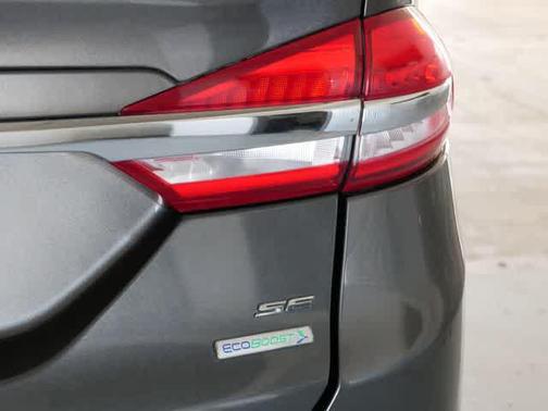Magnetic 2017 Ford Fusion SE
