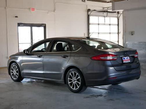 Magnetic 2017 Ford Fusion SE