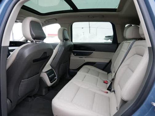 2025 Lincoln Nautilus Reserve