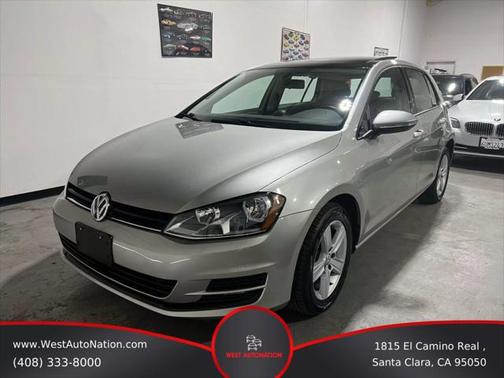 2017 Volkswagen Golf TSI S 4-Door