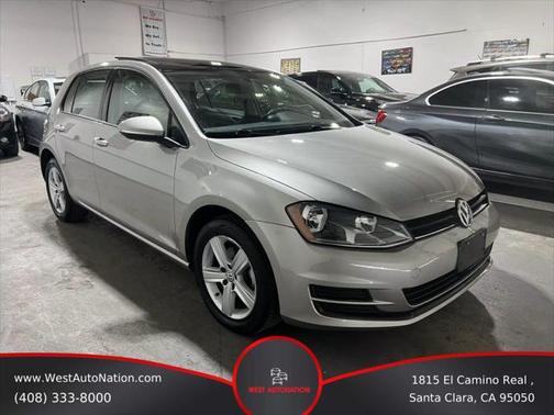 2017 Volkswagen Golf TSI S 4-Door