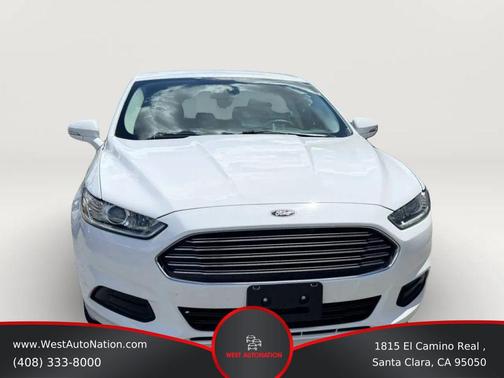 White 2015 Ford Fusion Hybrid SE