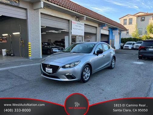 Gold 2015 Mazda Mazda3 i SV