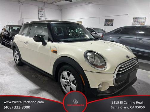 2017 MINI Hardtop Cooper
