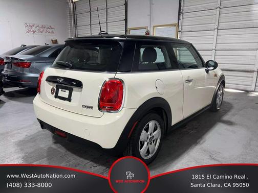 2017 MINI Hardtop Cooper