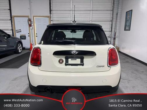 2017 MINI Hardtop Cooper