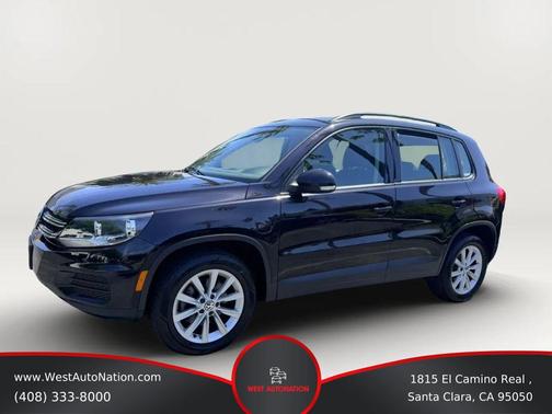 Deep Black Pearl Metallic 2018 Volkswagen Tiguan Limited 2.0T