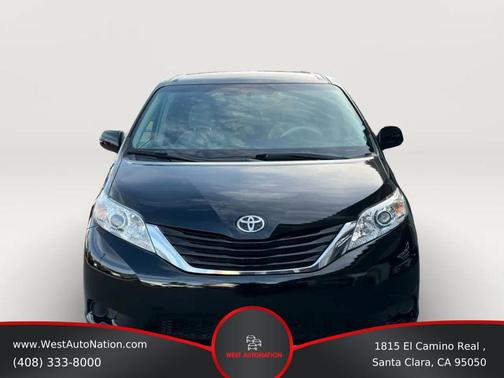 2013 Toyota Sienna LE