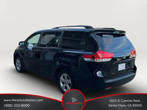 2013 Toyota Sienna LE
