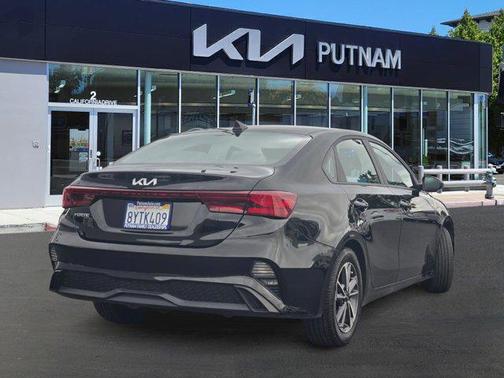 2022 Kia Forte LXS