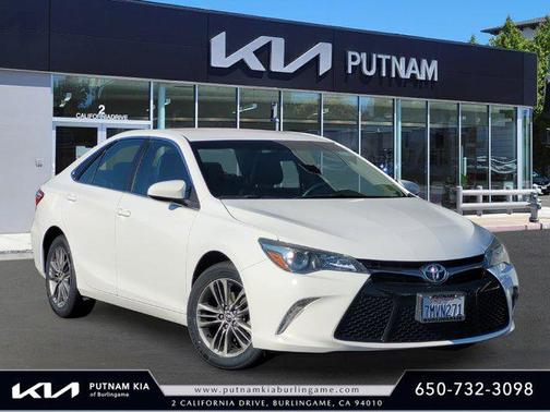 2016 Toyota Camry SE