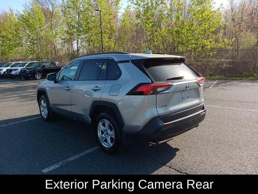 2020 Toyota RAV4 Hybrid XLE