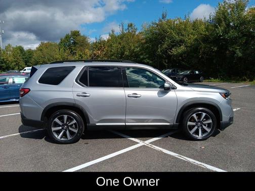 2023 Honda Pilot Elite