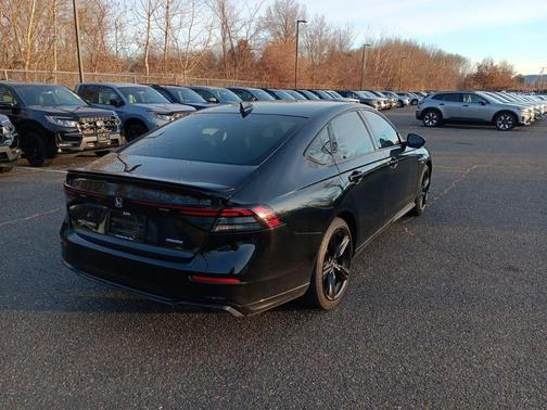 2023 Honda Accord Hybrid Sport-L