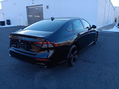 2023 Honda Accord Hybrid Sport-L
