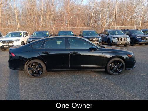 2023 Honda Accord Hybrid Sport-L