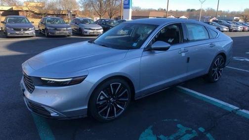 2025 Honda Accord Hybrid Touring