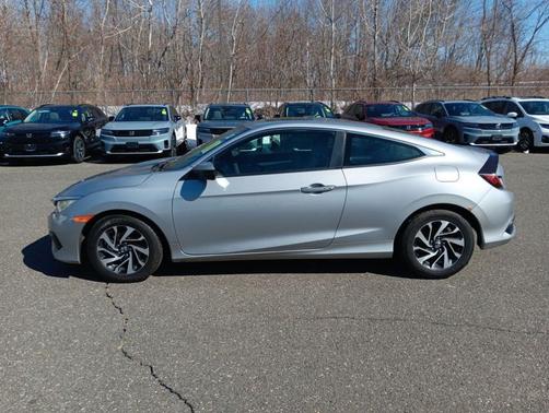 Lunar Silver Metallic 2016 Honda Civic LX-P