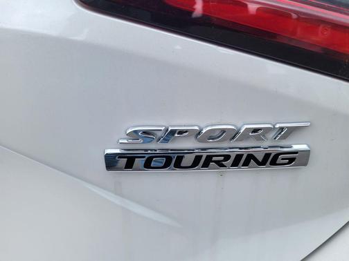 Platinum White Pearl 2026 Honda Civic Hybrid Sport Touring