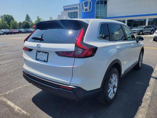 Platinum White Pearl 2026 Honda CR-V EX