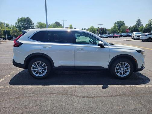Platinum White Pearl 2026 Honda CR-V EX