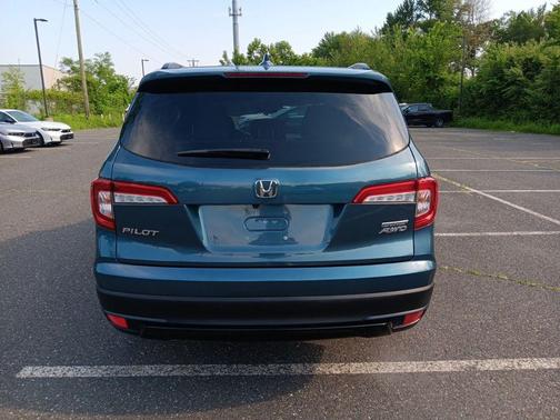 2021 Honda Pilot Special Edition