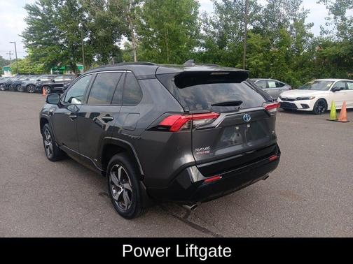 2022 Toyota RAV4 Prime SE