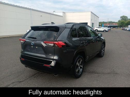 2022 Toyota RAV4 Prime SE