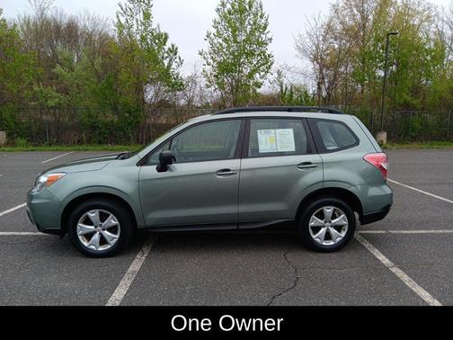 2015 Subaru Forester 2.5i