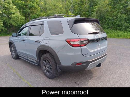 2023 Honda Pilot TrailSport