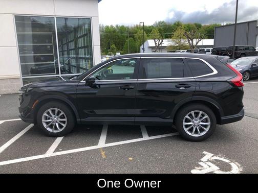 Crystal Black Pearl 2024 Honda CR-V EX