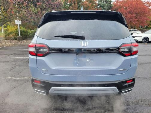 2025 Honda Pilot Touring+