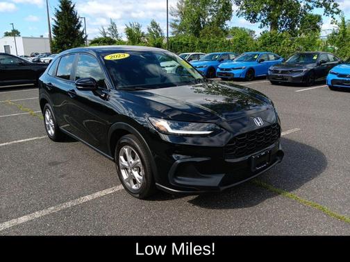 2023 Honda HR-V LX
