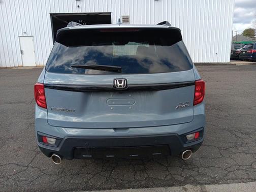 Sonic Gray Pearl 2022 Honda Passport Elite
