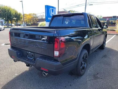 Black 2026 Honda Ridgeline Black Edition