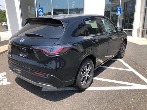 Crystal Black Pearl 2024 Honda HR-V EX-L