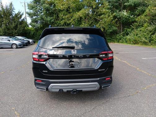 2024 Honda Pilot Touring