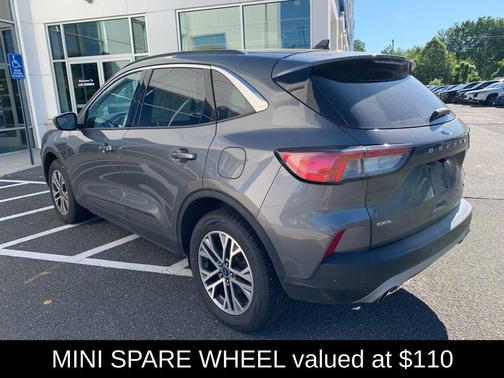 Gray Metallic 2022 Ford Escape SEL
