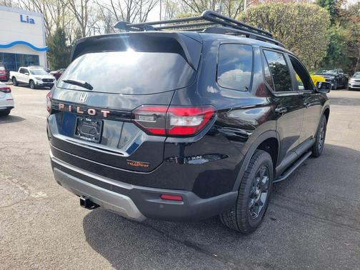 Black 2026 Honda Pilot TrailSport