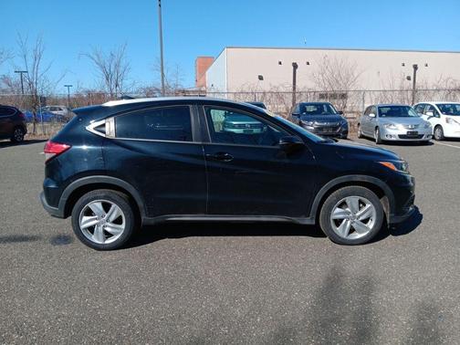Crystal Black Pearl 2019 Honda HR-V EX