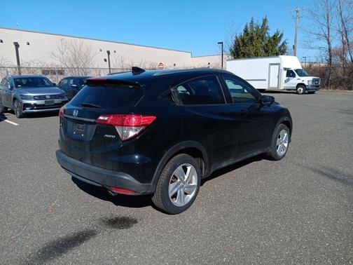 Crystal Black Pearl 2019 Honda HR-V EX