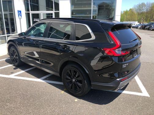 Crystal Black Pearl 2023 Honda CR-V Hybrid Sport Touring