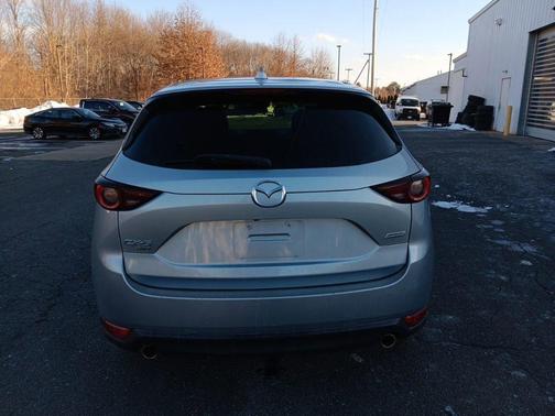 2017 Mazda CX-5 Sport