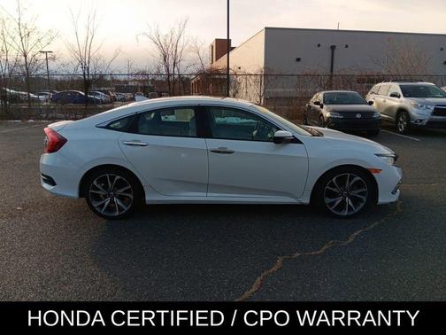 2019 Honda Civic Touring