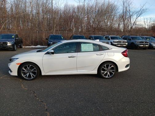 2019 Honda Civic Touring