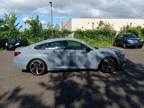 2022 Honda Accord Sport SE